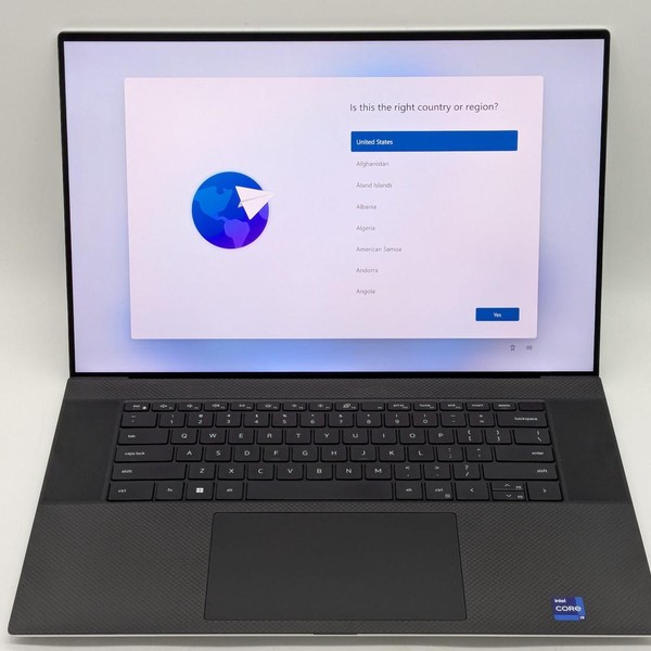 Dell XPS 17 9730 (2023) - 2 TB, Silver, 32 GB, Intel Core i9, UHD+ Plus