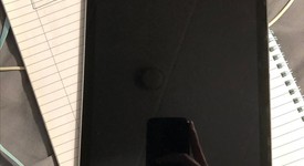 Good
													Apple iPad Air - Wi-Fi, Gray, 32 GB, photo 1 of 9