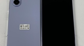 Good
													Samsung Galaxy Z Fold5 - Unlocked, Icy Blue, 512 GB, 12 GB, SM-F946U1, photo 3 of 7