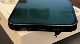 Mint
													Apple iPhone 13 - Unlocked, Midnight, 128 GB, A2482, photo 3 of 11