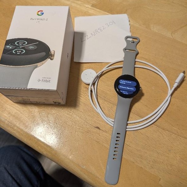 Google Pixel Watch 2 - Unlocked, Gold, LTE