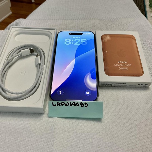 Apple iPhone Air - Unlocked, 256 GB, Sky Blue, A3260