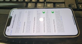 Good
													Apple iPhone 14 - T-Mobile, Purple, 128 GB, A2649, photo 3 of 4