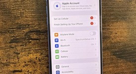 Good
													Apple iPhone 16 - Unlocked, Ultramarine, 128 GB, A3081, photo 1 of 11