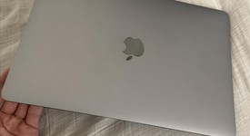 Good
													MacBook Air 2018 - 13" - I5, Gray, 128 GB, 8 GB, photo 3 of 6