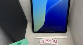 Mint
													Apple iPad Pro 11" 4th Gen 2022 - Unlocked, Gray, 256 GB, photo 1 of 9