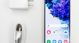 Mint
													Samsung Galaxy S20 FE 5G - Unlocked Non-US, Cloud White, 128 GB, 6 GB, SM-G781W, photo 1 of 1