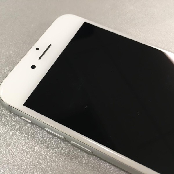 Apple iPhone 7 - Unlocked, 128 GB, Silver, A1778, GSM