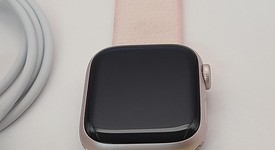 Good
													Apple Watch Series 9 41mm - Unlocked, Pink, A2982 - Cellular, Aluminum, photo 3 of 4