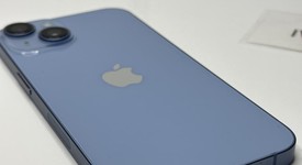 Fair
													Apple iPhone 14 - Unlocked, Blue, 128 GB, A2649, photo 4 of 8