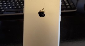 Good
													Apple iPhone 7 - Unlocked, Gold, 128 GB, A1660, photo 3 of 9