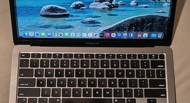 Fair
													MacBook Air 2020 - 13" - Apple M1, Gray, 256 GB, 8 GB, photo 1 of 14