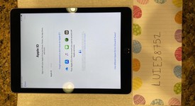 Good
													Apple iPad Pro 9.7" - Wi-Fi, Gray, 32 GB, A1673, photo 3 of 7