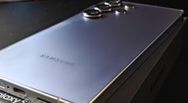 Mint
													Samsung Galaxy S25 Ultra - Unlocked, Silverblue, 256 GB, 12 GB, SM-S938U1, photo 1 of 9