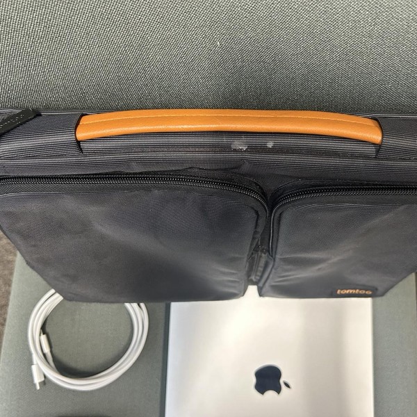 MacBook Pro 2016 (No Touch Bar) - 13 inch - 256 GB, Gray, 8 GB