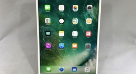 Good
													Apple iPad Pro 10.5" - Unlocked, Rose Gold, 256 GB, photo 1 of 3