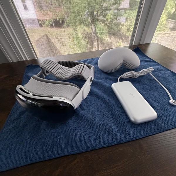 Apple Vision Pro - 256 GB