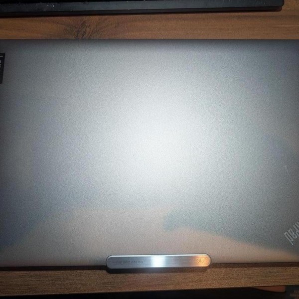 Lenovo Thinkpad Z16 - 2 TB, 32 GB, AMD Ryzen 7, WQUXGA