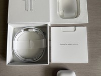 Apple AirPods 2nd Gen