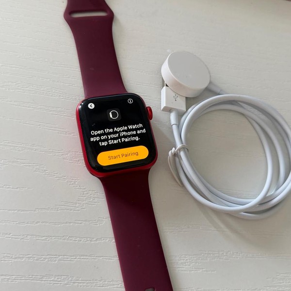 Apple Watch Series 6 44mm - Red, A2292 - GPS, Aluminum