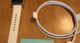 Good
													Apple Watch Series 3 38mm - Unlocked, Silver, A1860, Stainless, photo 6 of 6