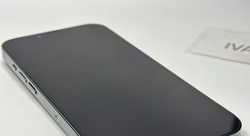 Good
													Apple iPhone 13 Pro - Unlocked, Green, 128 GB, A2483, photo 4 of 7