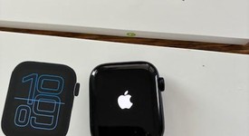 Mint
													Apple Watch SE 3rd Gen 40mm - Unlocked, Midnight, A3326 - Cellular, photo 1 of 11