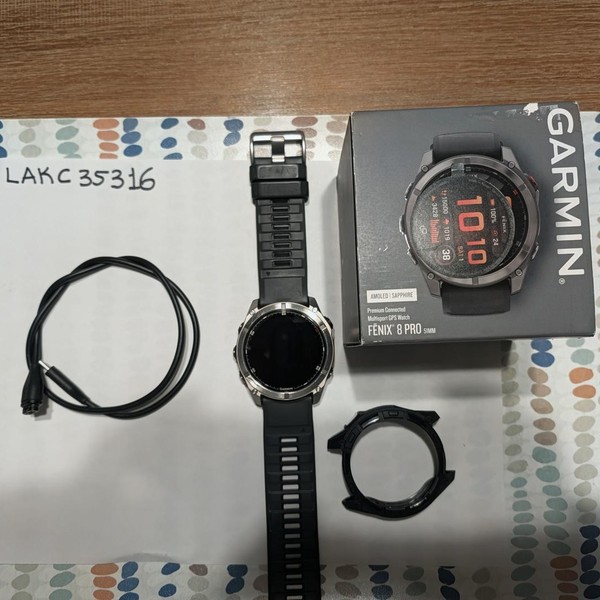 Garmin Fenix 8 Pro - Titanium, AMOLED