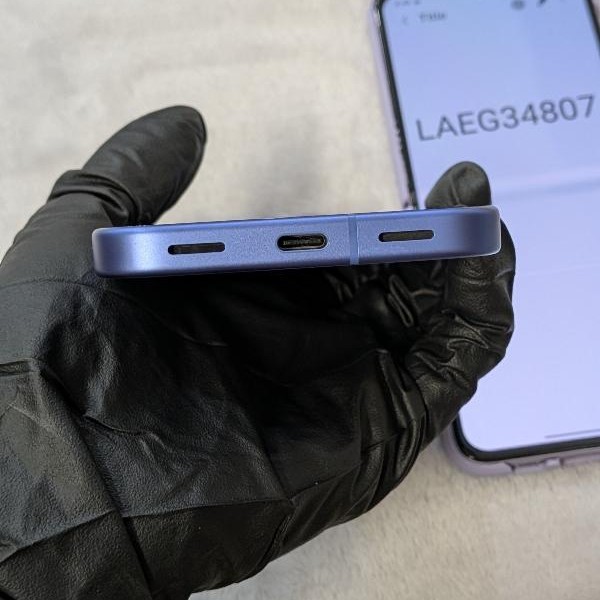 Google Pixel 10 - Unlocked, 128 GB, Indigo, GLBW0