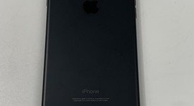 Good
													Apple iPhone 7 Plus - Unlocked, Black, 256 GB, A1784, GSM, photo 3 of 7