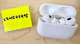 Used
													Apple AirPods Pro 2 - Lightning, photo 4 of 4