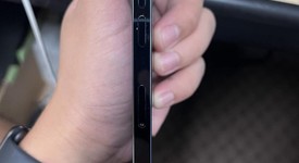 Good
													Apple iPhone 12 Pro Max - Unlocked, Pacific Blue, 128 GB, A2342, photo 3 of 7