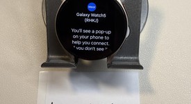 Good
													Samsung Galaxy Watch5 - Unlocked, Gold, 40mm, photo 6 of 6