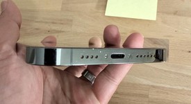 Good
													Apple iPhone 13 Pro Max - Unlocked, Green, 128 GB, A2484, photo 3 of 7