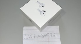 New
													Apple AirPods 4th Gen - Active Noise Cancellation, photo 3 of 3