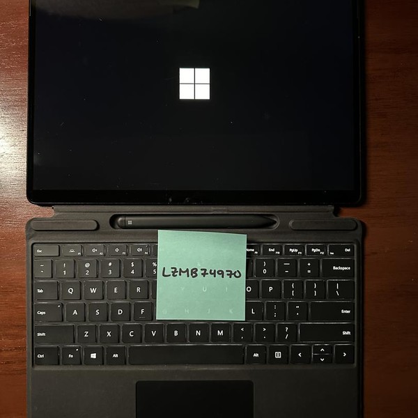 Microsoft Surface Pro 8 - 128 GB, Graphite, 8 GB, Intel Core i5