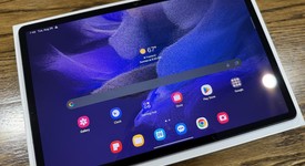 Mint
													Samsung Galaxy Tab S7 FE - Wi-Fi, Mystic Silver, 256 GB, 8 GB, photo 3 of 10