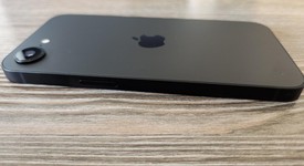 Mint
													Apple iPhone 16e - Boost, Black, 128 GB, A3212, photo 5 of 9