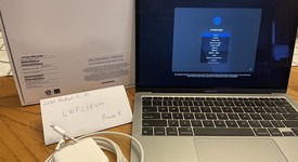 Good
													MacBook Air 2020 - 13" - Apple M1, Gray, 256 GB, 8 GB, photo 3 of 6