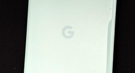 Good
													Google Pixel 6a - Unlocked, Sage, 128 GB, 6 GB, GX7AS, photo 4 of 9