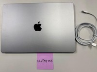 MacBook Air 2024 (M3) - 15"