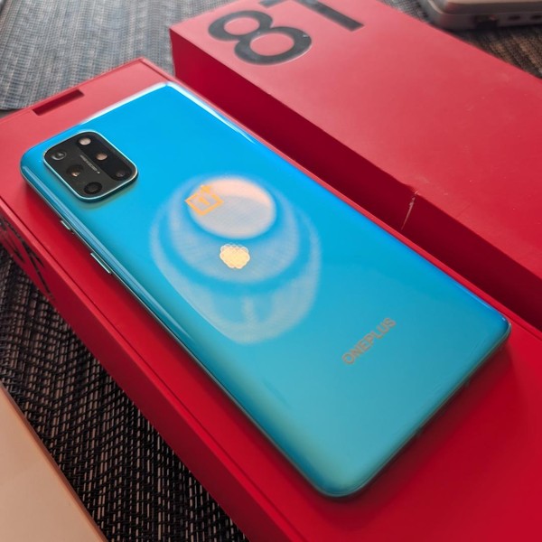 OnePlus 8T - Unlocked, 256 GB, Green, 12 GB