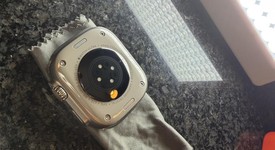 Fair
													Apple Watch Ultra 2 49mm - Unlocked, Natural, A2986, photo 4 of 15