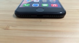 Fair
													Apple iPhone SE 3rd Gen 2022 - Unlocked, Midnight, 64 GB, A2595, photo 3 of 14