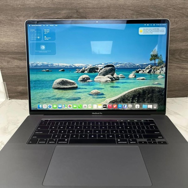 MacBook Pro 2019 - 16 inch - 1 TB, Gray, 16 GB, Intel Core i9