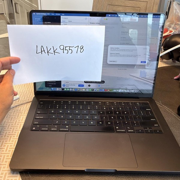 MacBook Pro Late 2023 (M3) - 14 inch - 1 TB, Black, 36 GB, Apple M3 Max 14-core, 30-core GPU