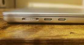Good
													MacBook Air 2023 - 15" - Apple M2, Silver, 256 GB, 8 GB, photo 4 of 9