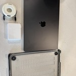 Good MacBook Pro Late 2023 (M3) - 16 inch - 512 GB, Black, 18 GB, Apple M3 Pro 12-core, 18-core GPU