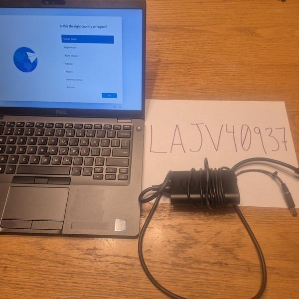Dell Latitude 5400 - 512 GB, Black, 8 GB, Intel Core i5