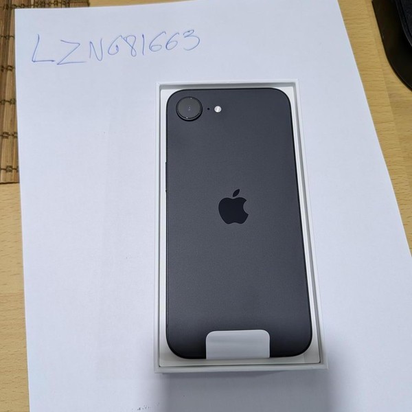 Apple iPhone 16e - T-Mobile, 128 GB, Black, A3212